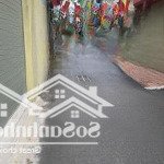 Bán nhà 259 vĩnh hưng. 32m. 2 tầng. mt 4m. giá 2,85 tỷ. ô tô đỗ cửa. thoáng trươc sau.