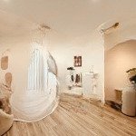 Bán nhanh căn 1pn+ tòa r6 royal city full nội thất, tầng đẹp, sổ đỏ chính chủ, giá 5,98 tỷ