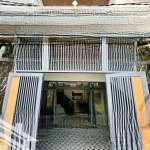 Nhà đẹp lô nhì đường phú thuận - sát phú mỹ hưng chỉ cách 1 cây cầu