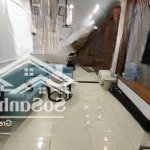 Cho thuê nhà phố văn cao - hoàng hoa thám. vị trí đắc địa