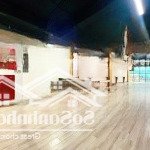 Mặt phố nguyễn đình thi 120m2 x 4,5 tầng, mặt tiền 5m, giá 40 triệu/tháng. l/h: 0342567890