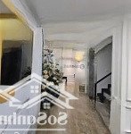 Cho thuê nhà mặt phố thanh nhàn - nhà mới xây - dt 150m2 x 5 tầng - mt 8m - thiết kế thông sàn.
