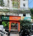 Nhà trần quốc hoàn ngay chợ kinh doanh 35m 5 tầng, giá rẻ