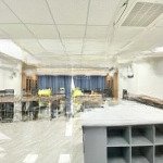 Thật 100% bán gấp mặt tiền đường hoa mai p2 quận phú nhuận 8x18 hầm 3 tầng giá 55 tỷ hđ 100 tr