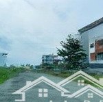 Bán nhanh lô góc 2 mặt tiền, vị trí đẹp tại đường bưng ông thoàn, phú hữu, quận 9