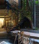 Tìm lại, mặt phố liên trì 95 m2 x 3.5 tầng, mặt tiền 5.2 m, nhà cổ có giếng trời, giá 53 triệu/th