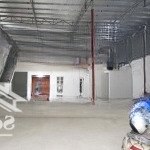 Cho thuê kho đường đại lộ thăng long, vân côn, hoài đức, 550m2 xe công đỗ, cao 8m, 30tr. 0963596146