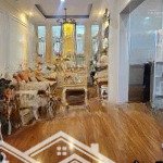 Biệt thự sân vườn phố quan nhân thông nguyễn trãi, vũ trọng phụng. 120m2