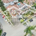 Cần bán căn biệt thự lô góc, đẳng cấp nhất khu đô thị ciputra 320m, 119 tỷ, giá có thương lượng.