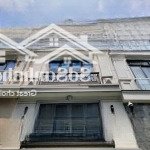 Bán nhà 4tầng (4 x 12.5) hẻm 5m, oto tránh thoải mái, đường nguyễn xí bình thạnh giá chỉ 8.9tỷ