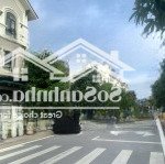 Bán biệt thự song lập 135m2 giá rẻ cách trung tâm hà nội bán kính chỉ 12km