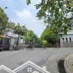 Biệt thự trần não bình an quận 2 , hầm 3 lầu , 7 dài 20m , sổ hồng riêng đường 12m giá 36 tỷ t/l