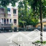 Hàng hot! duy nhất 01 căn nhà 3t dt 42m2 ở ngô quyền hà đông, mặt ngõ thông ra kdt văn khê, ô tô đỗ
