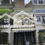 Cho thuê nhà riêng cạnh sky garden pmh. thích hợp vp, showroom, nhà hàng... em luân chuyên sp pmh