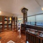 Bán nhà phố nghĩa đô, 62m2, nhà đẹp, 50m ra mặt phố, ôtô, ngõ thông, kinh doanh, 22 tỷ