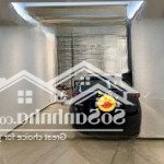 Cầu giấy, trần duy hưng 60m2, 5 tầng, phân lô, ô tô vào nhà. lh giang 0979388189