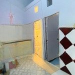 Nhà hxh bà hom gần chợ phú lâm 4.2x10 nhà 2 lầu sổ đầy đủ chỉ 4,3 tỷ