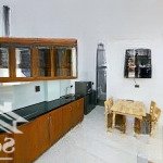 Cho thuê căn 2n1k ở dịch vọng hậu,cầu giấy.có ban công,tivi,máy giặt.