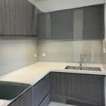 Bán gấp căn hộ centery, view hồ bơi, 96m2 2pn + 2wc, nội thất cơ bản, giá 7.2tỷ (bao hết 102%)