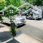 Bán nhà đẹp gần biển hòn chồng ngay dưới chân dốc đại học nha trang,gần mường thanh viễn triều .
