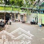 Bán nhà mặt phố mai dịch, vị trí đắc địa, 70m2, 4 tầng, 22,4 tỷ, sau nhà mặt ngõ cực hiếm