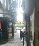 Hiếm: nhà 5 tầng, sổ đỏ 35m, ngõ thông trần khát chân, gần trường, chợ, ô tô đỗ