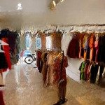 Bán căn nhà 5 tầng mặt phố tam khương, đống đa với dt 50m2, mặt tiền 5m, 19.8 tỷ lh 0366221568