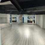 Chính chủ cho thuê văn phòng tại đường lạc long quân