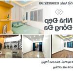 Bán nhà phố hào nam, sổ vuông vắn, lô góc hai thoáng, 46mx4t, giá: 7.5 tỷ, lh: 0396935190.