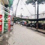 Lô góc - ôtô vào nhà chạy vòng quanh - sát đại học fpt - 7 tầng thang máy dòng tiền cực tốt