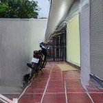 Cực tốt. giá từ 2tỷ6 nhà 3,5 tầng. ngay gần xe bus đh td - tt. cách ql6 khoảng 2km. 15p tt hà đông