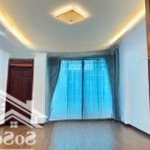 Nhà đẹp phân lô - ô chờ thang máy