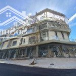 Bán lô liền kề 2 mặt thoáng bcons bình dương giá tốt nhất khu - 60m2 - nhận nhà với 2.4 tỷ - sổ sẵn