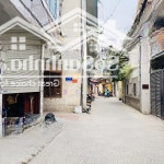 Siêu phẩm định công dân xây dt:55m2 6tang mt 4m 6 ngủ giá 12 ty oto đỗ cửa nhà chủ tự xây tâm hu