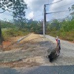 Bán đất lô góc tái định cư đất lành, vị trí thuận tiện, gần phố...