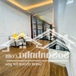 Bán nhà nguyễn văn cừ lô góc 3 thoáng full nội thất 5 ngủ chỉ vài bước ra phố, 39m 5 tầng