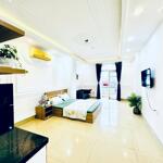 Cho thuê căn hộ ban công view siêu đỉnh ở phạm văn đồng quận bình thạnh