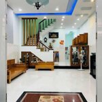 Bán nhà-dt90m2-4tầng-4pn-đường ôtô-biển 400m-vĩnh hoà-nha trang-chỉ 5ty3
