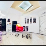 Bán nhà thống nhất- diện tích ( 184m2) chỉ 65 triệu/m2 - chủ rất cần bán gấp - sát ngã tư q.trung