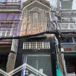 Mặt tiền lê hồng phong p.12 q.10 - sát bên vạn hạnh mall - ngang 5.25 - 53m2 - chỉ 18t