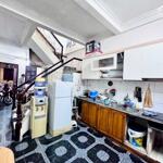 Bán nhà dân xây phố cát linh, nhà 3 tầng x 41/50 m2,mt-3.6m giá chỉ 9 tỷ