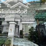 Bán căn liền kề dự án vinhomes harmony, 90m2, hoàn thiện đẹp, để lại đồ giá 29 tỷ