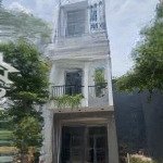 Bán shophouse 60m2, 4,3 tỷ tại đt 743, bình chuẩn, thuận an, bình dương