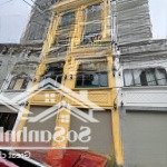 Bán nhà khu tái định cư giang biên, 5 tầng 34m trc nhà ô tô tránh, 7,1 tỷ