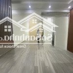 Cho thuê nhà phố an phú, gần mặt tiền song hành, quận 2 (5x20m) - 1 trệt 3 lầu, 7phòng. giá 49tr/th