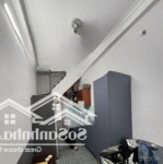 Rẻ nhất hai bà trưng - sổ đỏ riêng - 4 tầng 2 ngủ - cách phố 100m