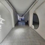 Chính chủ cho thuê nhà mặt phố huế vị trí đẹp giá tốt