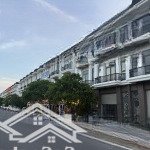 đất nền giá rẻ khu đô thị the sol city
diện tích 5x15 75m đường trước đất đất 28m thuộc hướng bắc