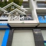 Cho thuê nhà mặt tiền 6 phòng ngủ đường võ văn kiệt kđt vcn phước long giá 13 triệu/th