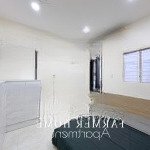 Căn hộ ban công full nt quận 10